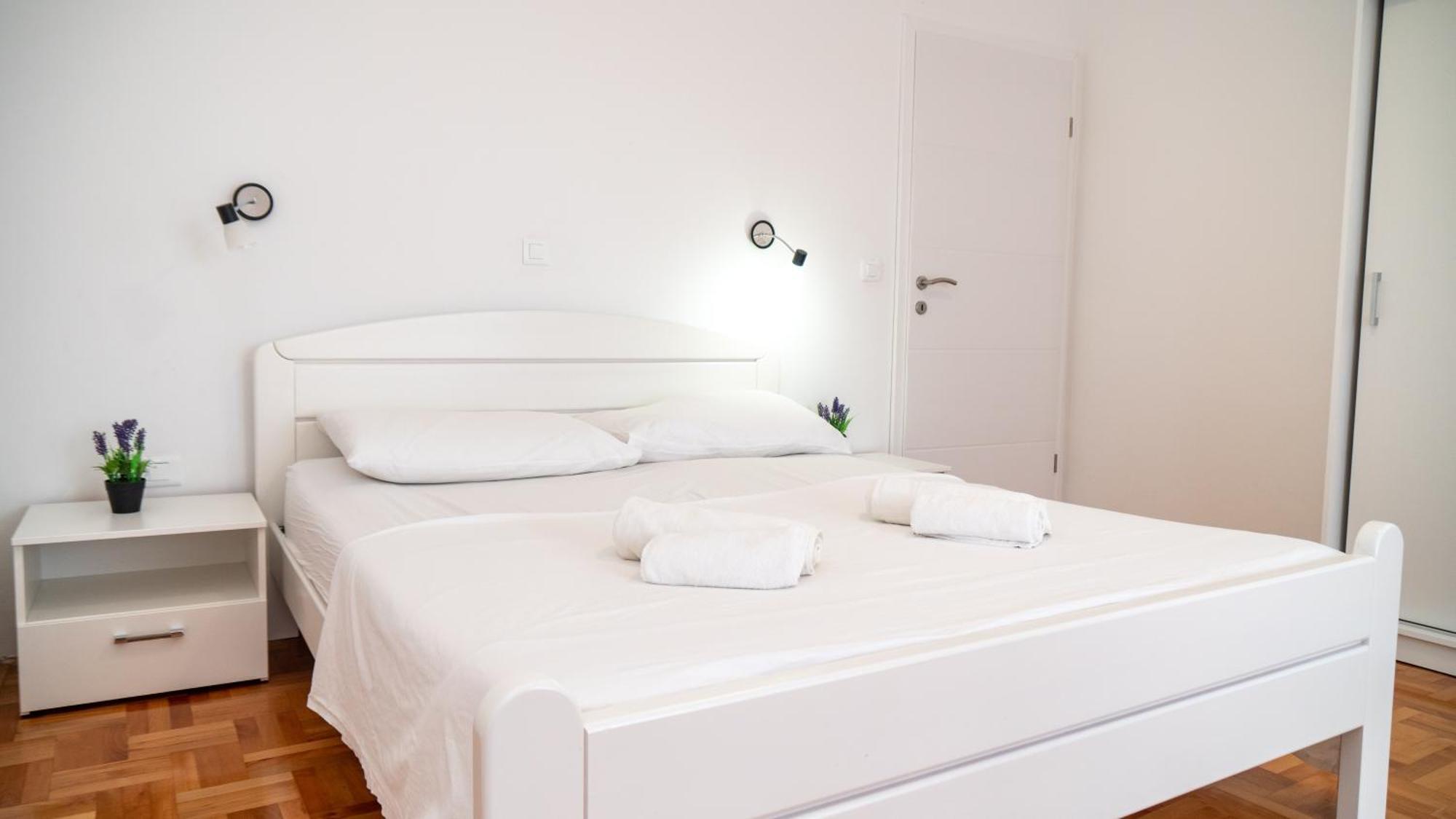 Calma Apartments Trogir Extérieur photo